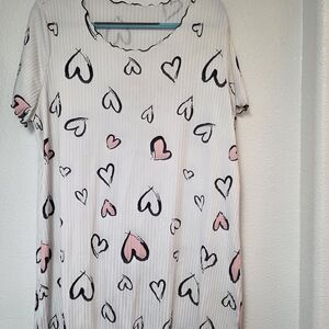 SHEIN White Pink & Black Heart Print Nightdress